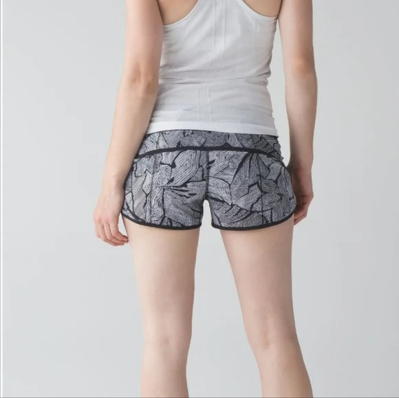 Lululemon Speed Short - Picture 2 of 6